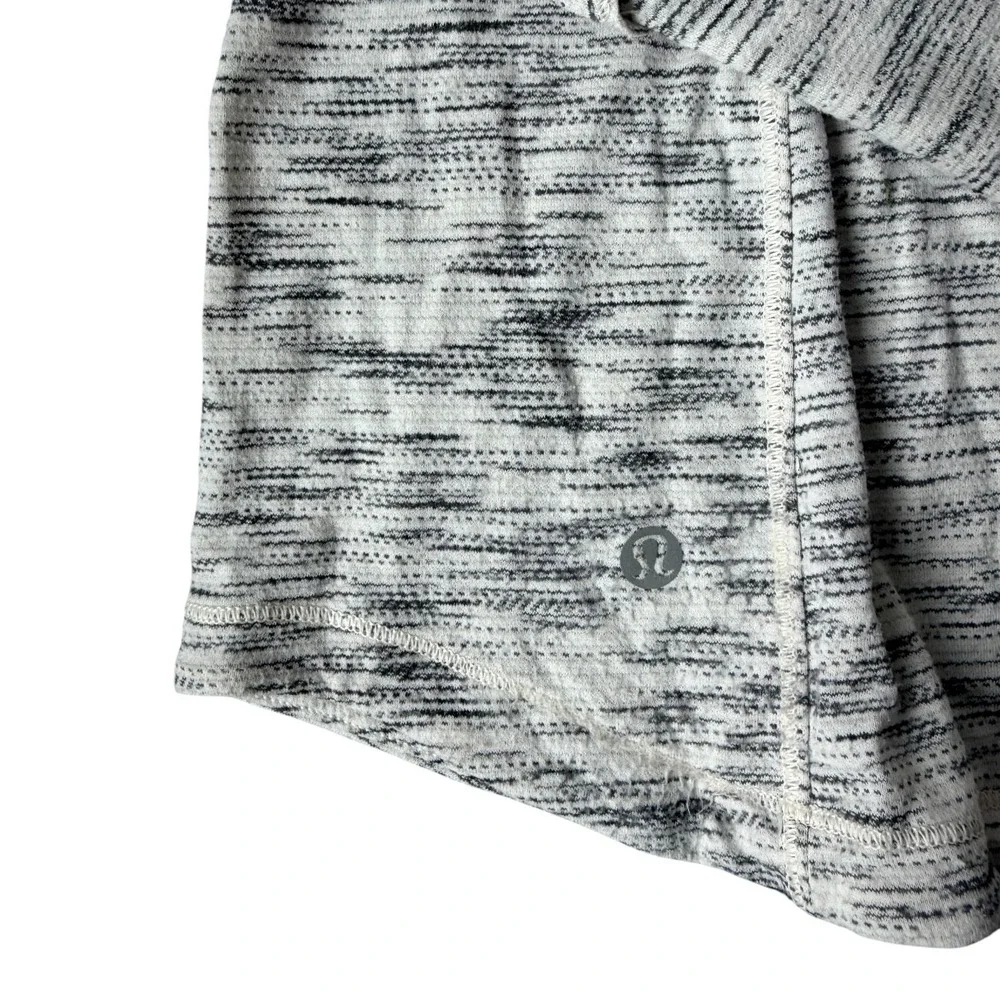 Lululemon 5 Mile Long Sleeve Top 6 Tiger Space‎ Dye Black White Thumbhole Run